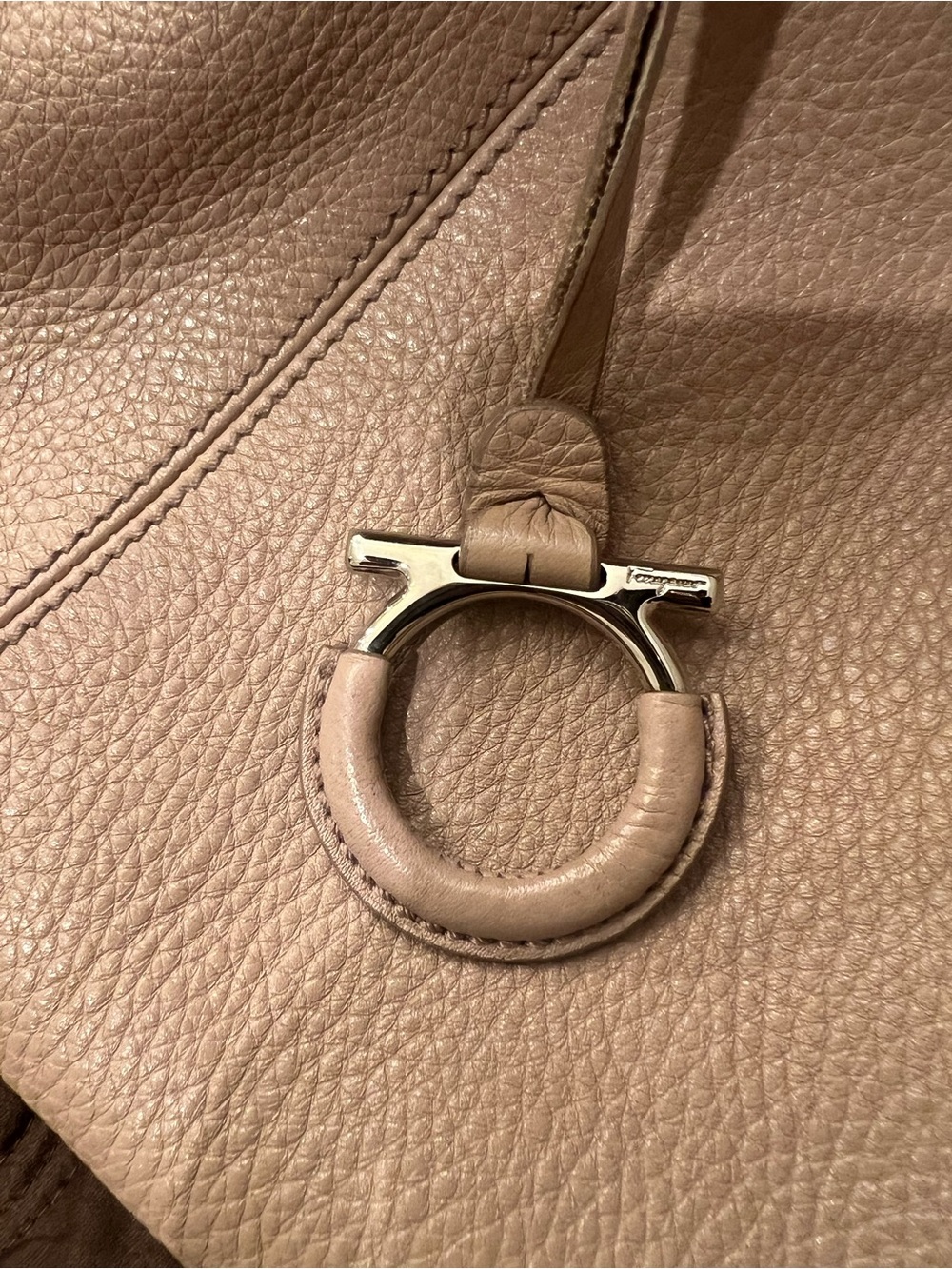 Salvatore Ferragamo Pebbled Leather Pink Bag - Picture 7 of 13